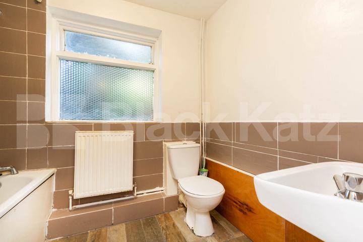 located on a prime road in Dalston within a period conversion  Sandringham Road, Dalston 